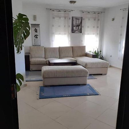 2 Rooms Apartment Plovdiv Kichuk Paris Exterior foto