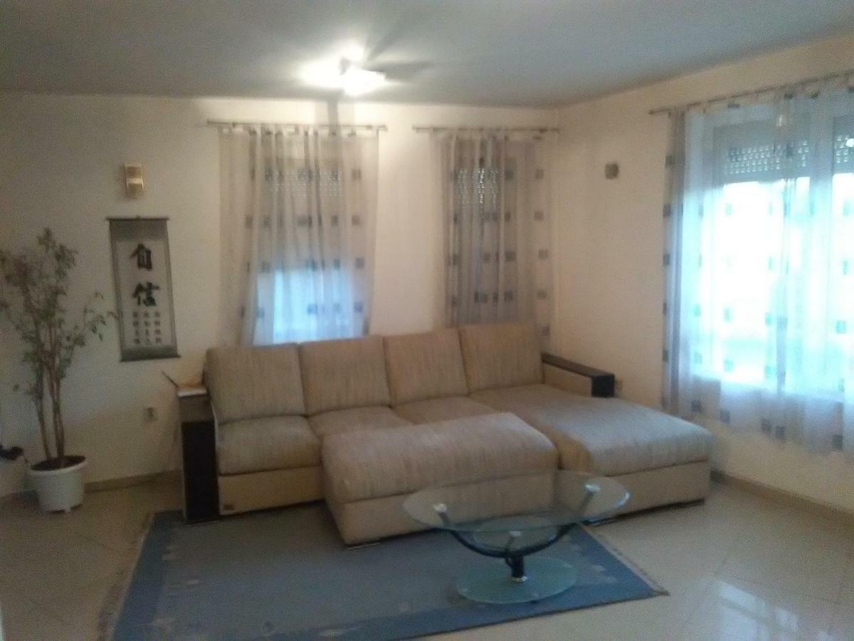 2 Rooms Apartment Plovdiv Kichuk Paris Exterior foto